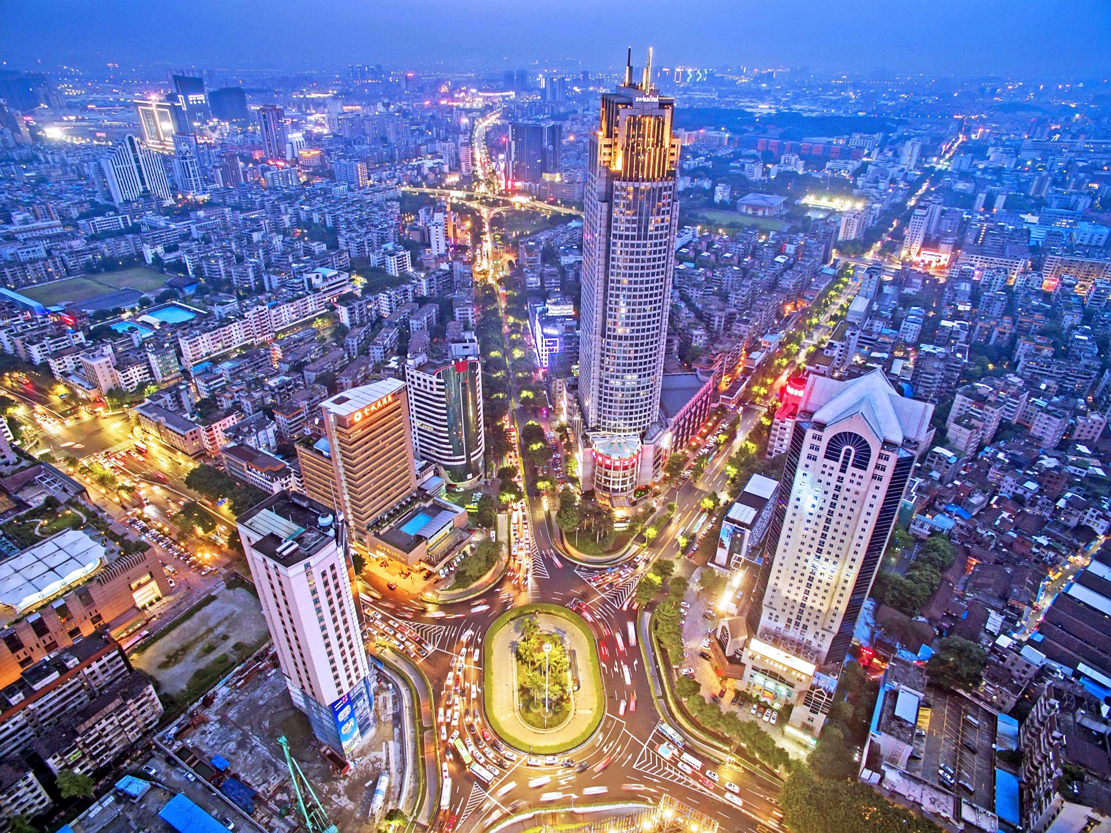 สวิสโซเทล ฝอซาน Hotel ภายนอก รูปภาพ