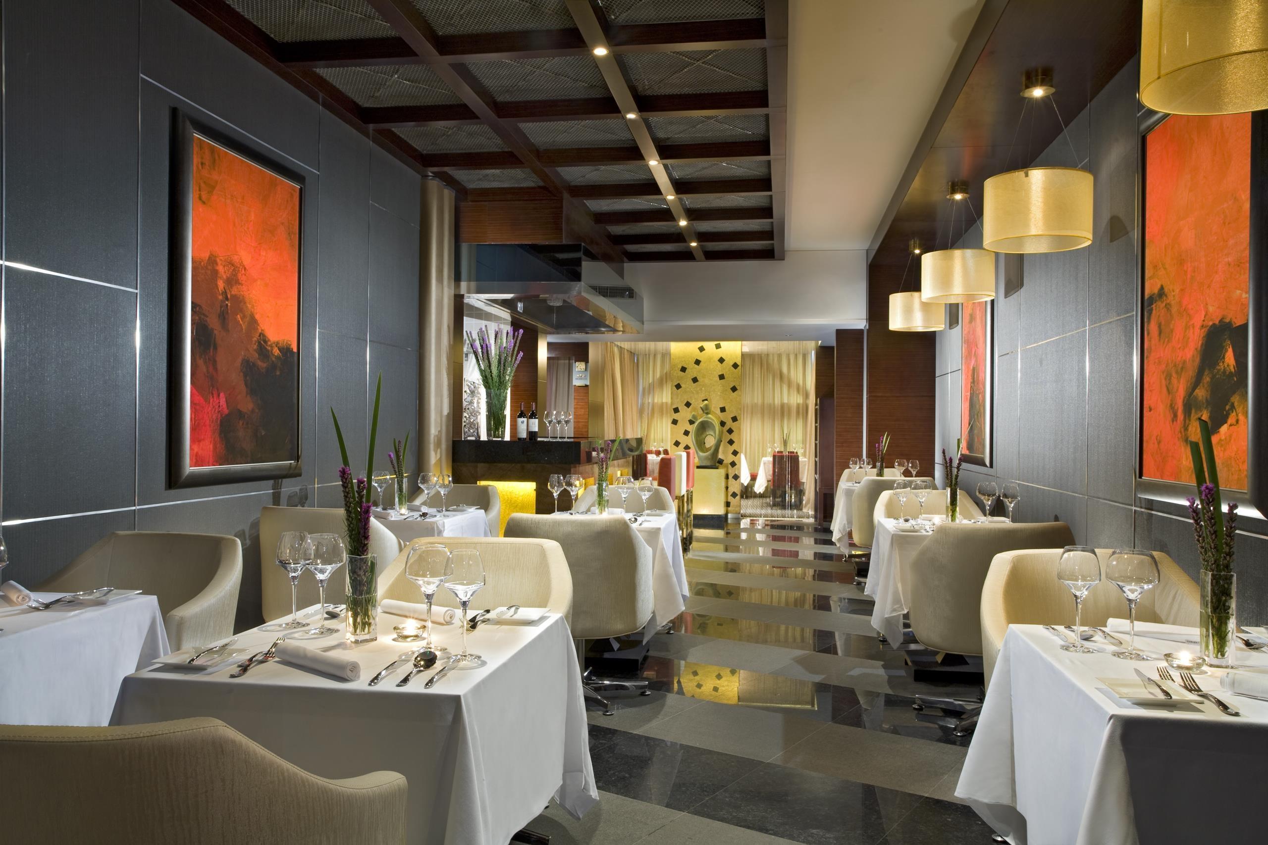 สวิสโซเทล ฝอซาน Hotel ร้านอาหาร รูปภาพ