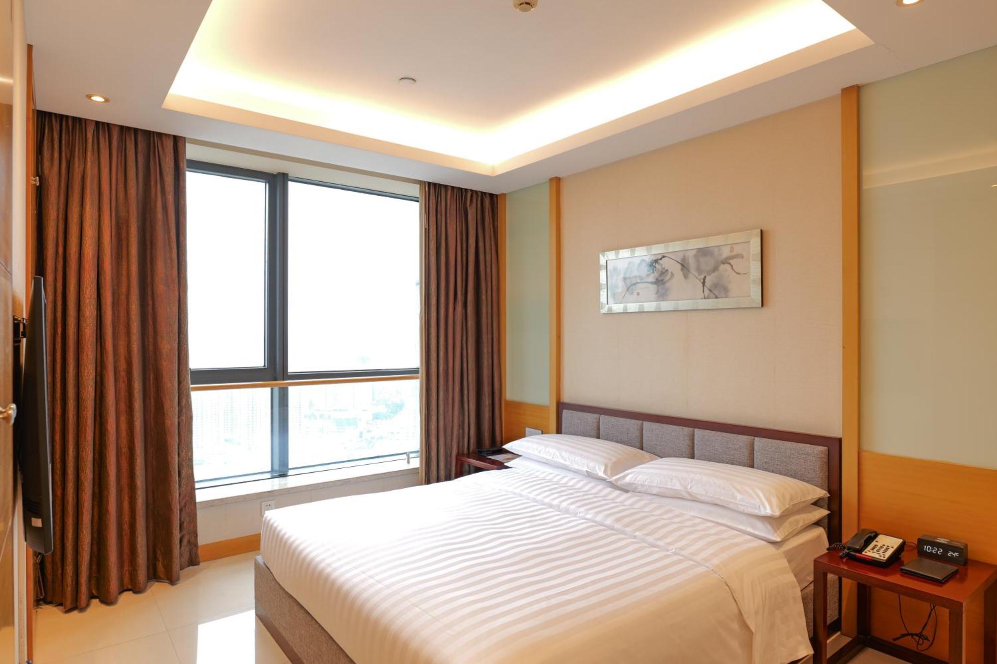 สวิสโซเทล ฝอซาน Hotel ภายนอก รูปภาพ